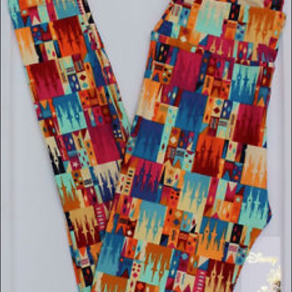 🦄Unicorn🦄 Lularoe Disney leggings castles TC